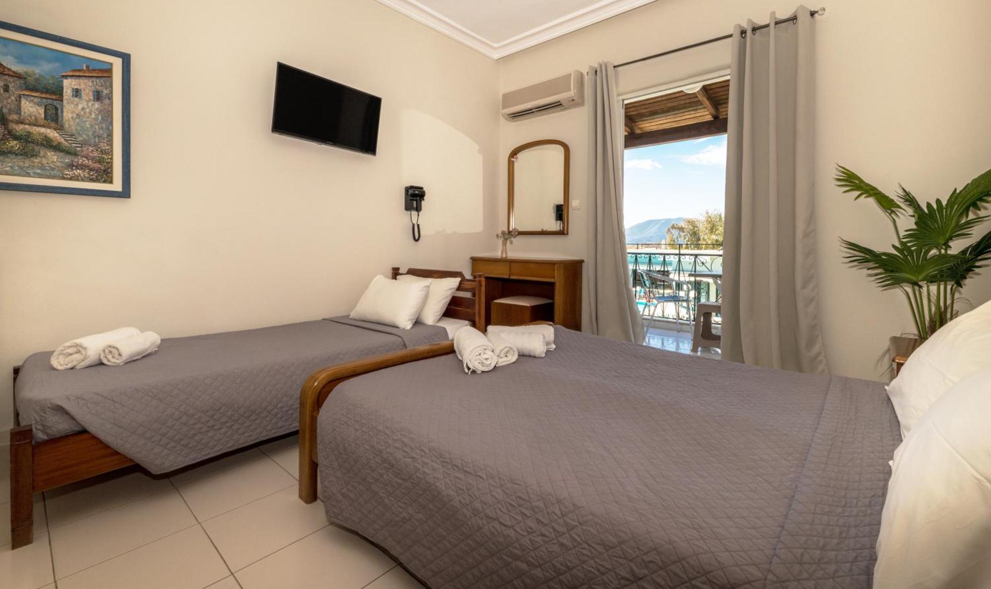 Sofia'S Hotel Каламакион Экстерьер фото