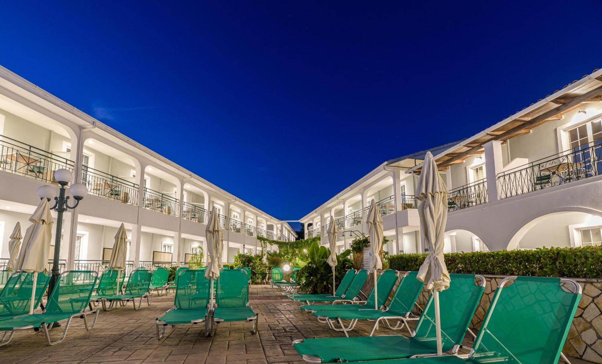 Sofia'S Hotel Каламакион Экстерьер фото