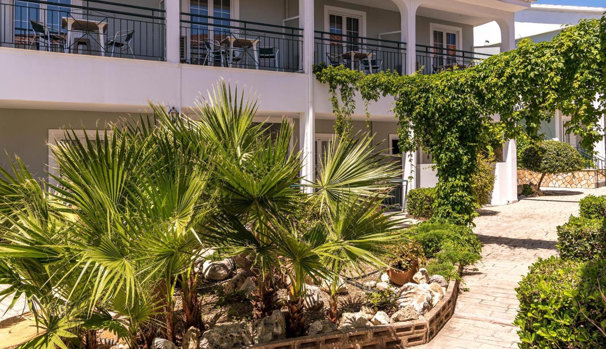Sofia'S Hotel Каламакион Экстерьер фото
